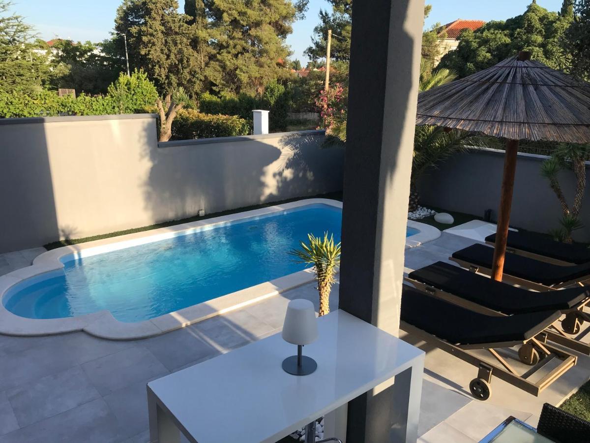 Apartmani Vernissage Biograd na Moru Kültér fotó