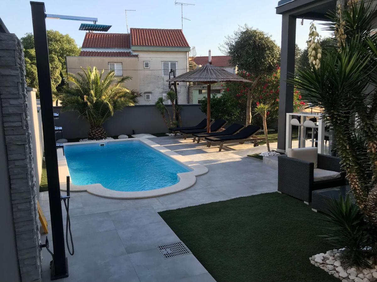 Apartmani Vernissage Biograd na Moru Kültér fotó