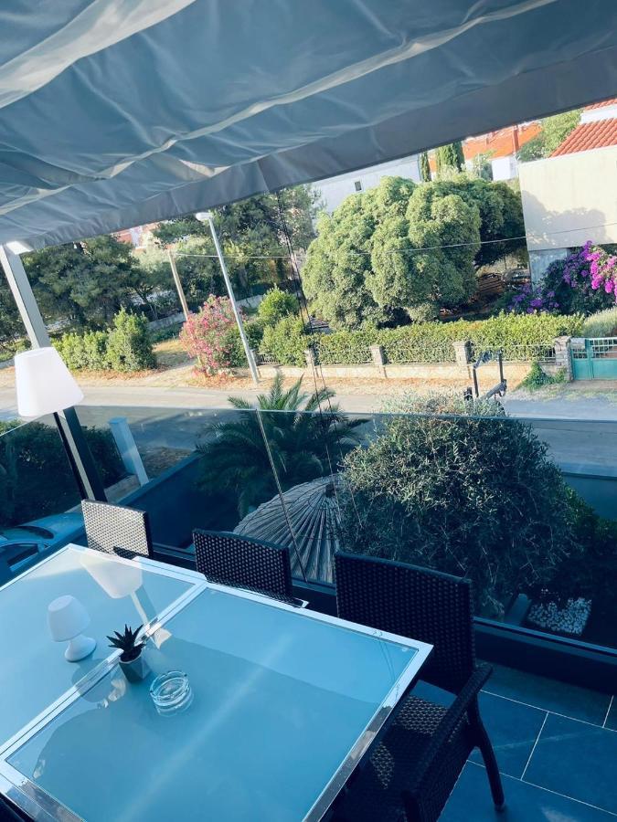 Apartmani Vernissage Biograd na Moru Kültér fotó