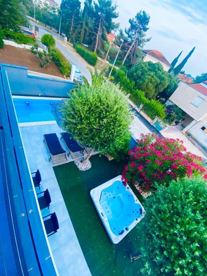 Apartmani Vernissage Biograd na Moru Kültér fotó