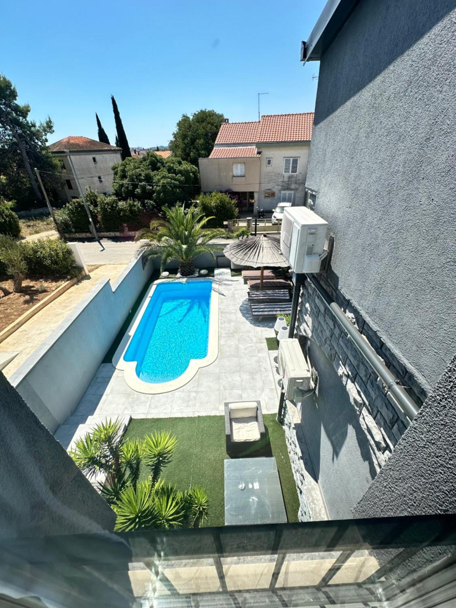 Apartmani Vernissage Biograd na Moru Kültér fotó
