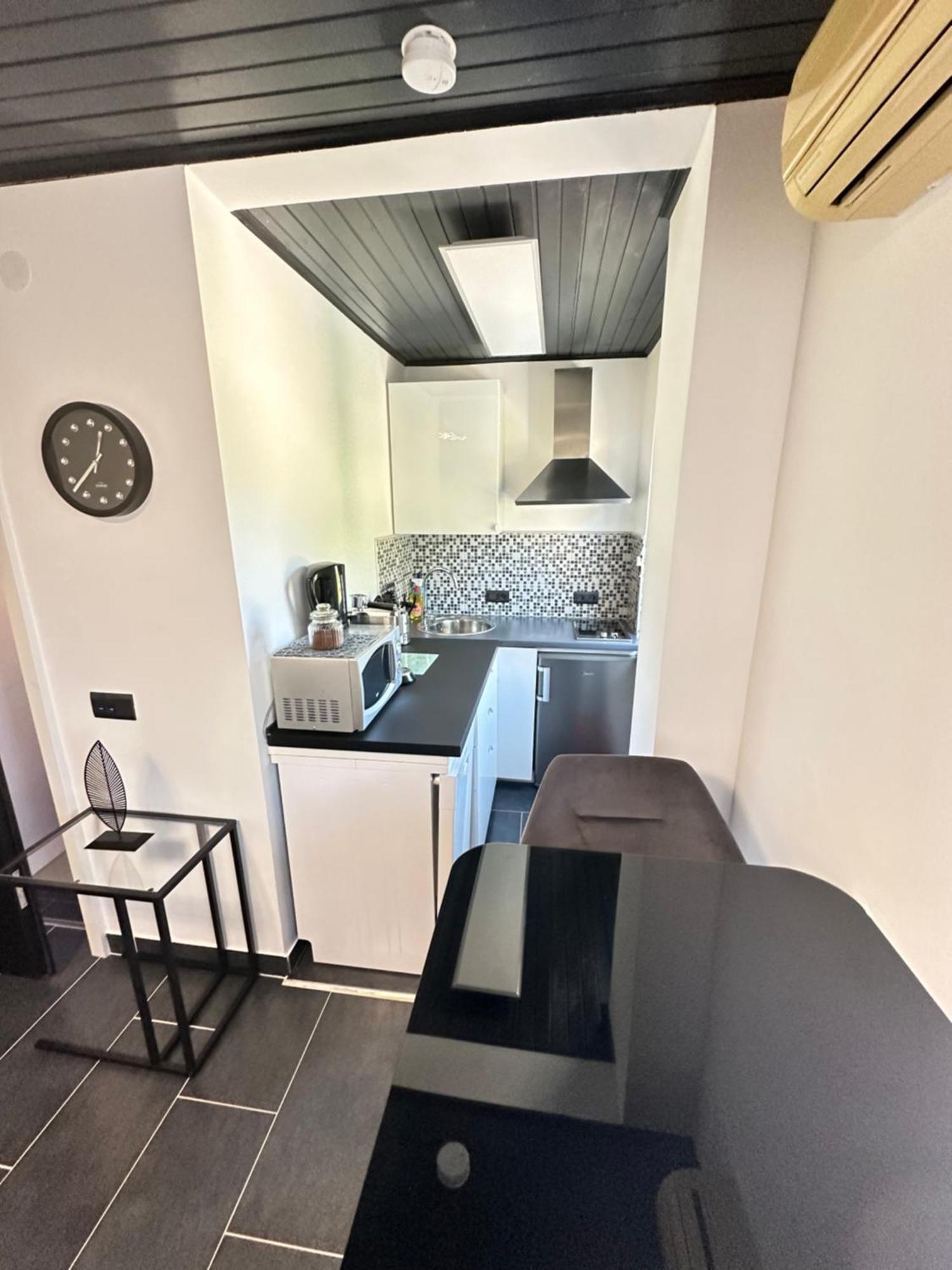 Apartmani Vernissage Biograd na Moru Kültér fotó