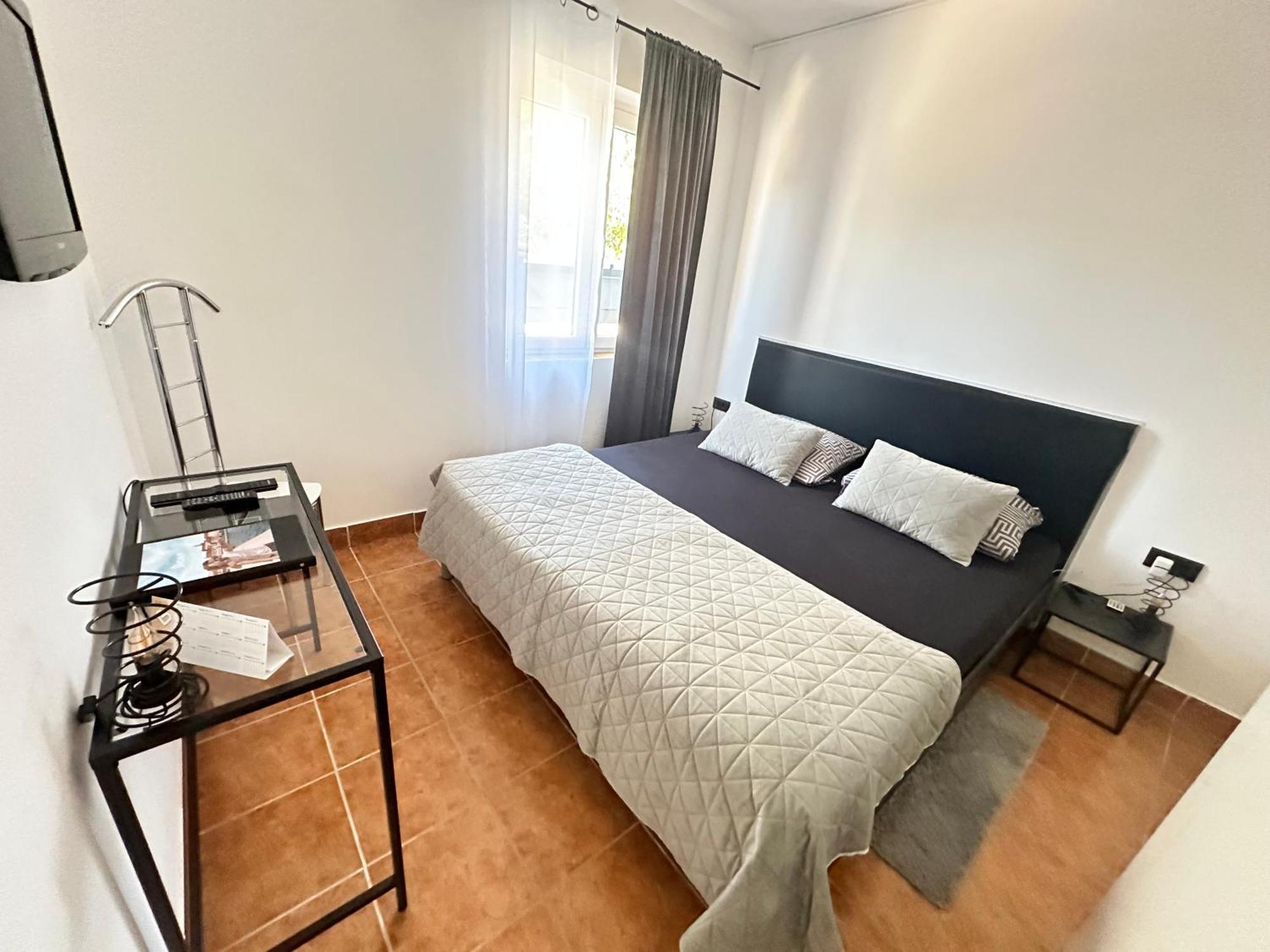 Apartmani Vernissage Biograd na Moru Kültér fotó