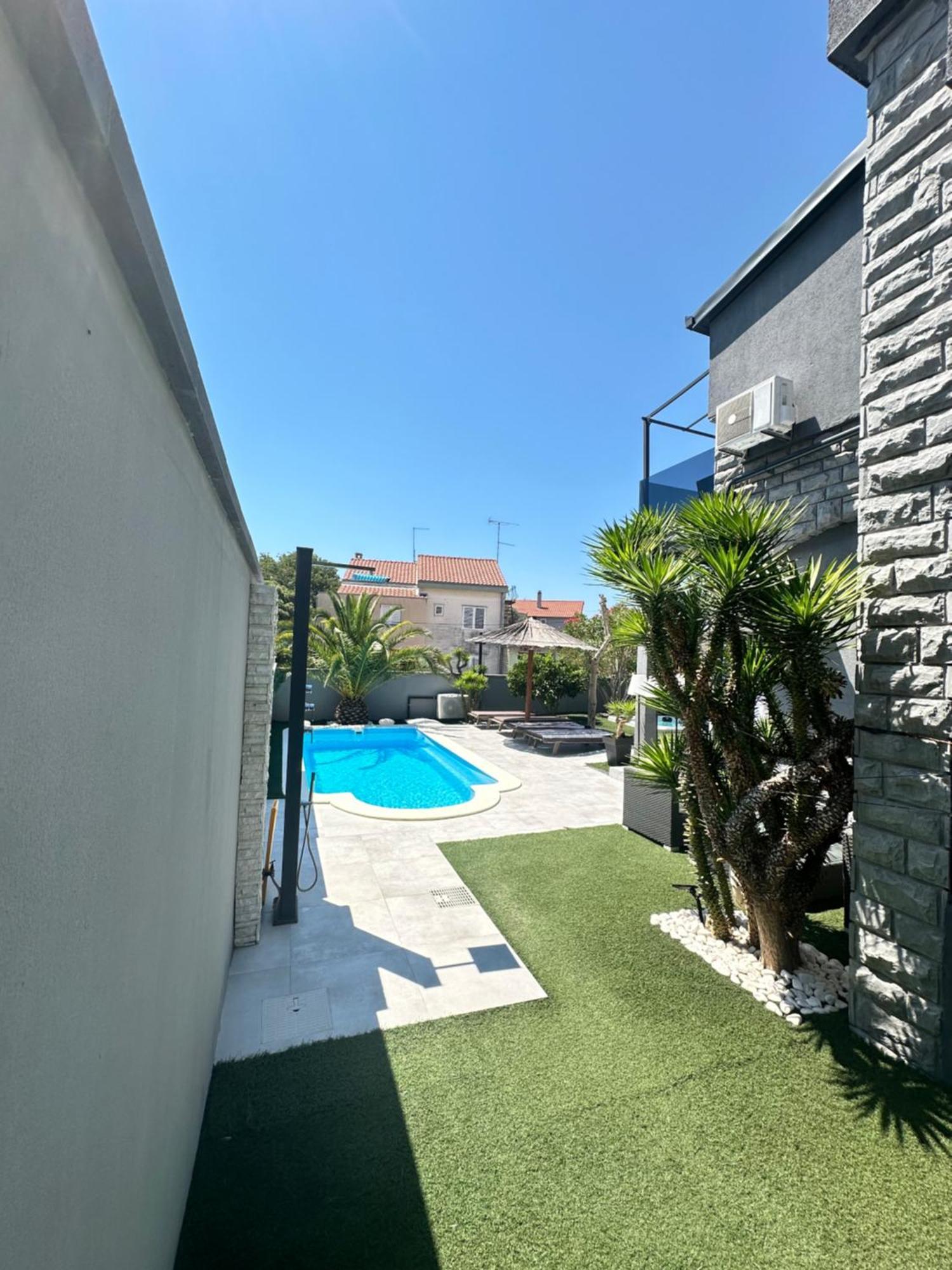 Apartmani Vernissage Biograd na Moru Kültér fotó