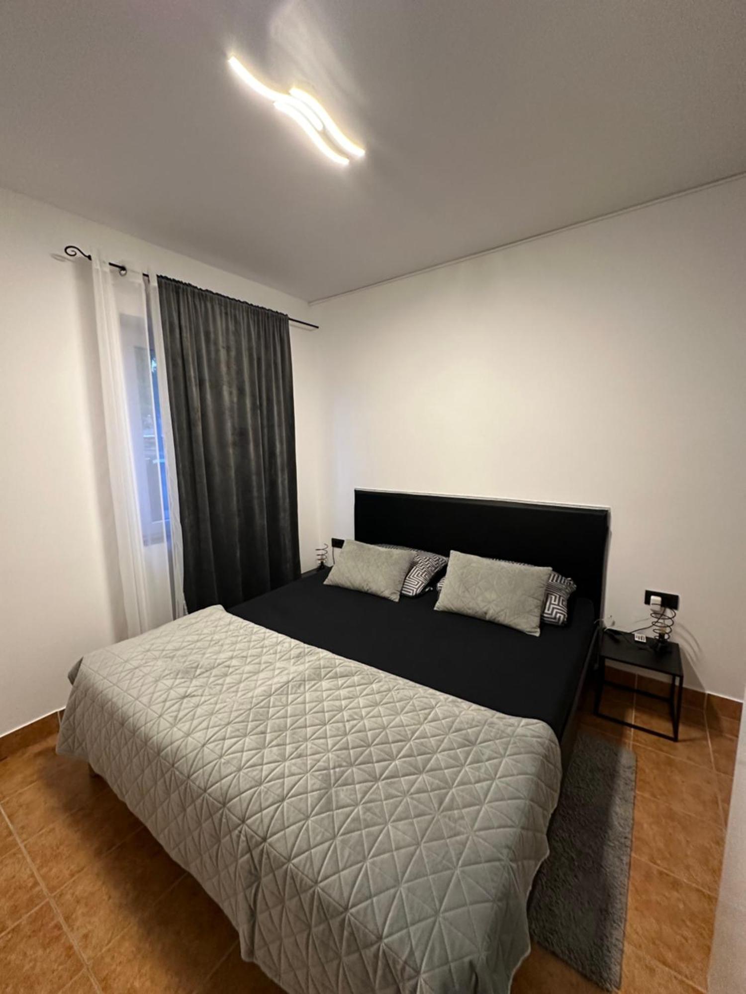 Apartmani Vernissage Biograd na Moru Kültér fotó